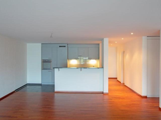 4.5 Zimmer, 131 m², 2. Stock