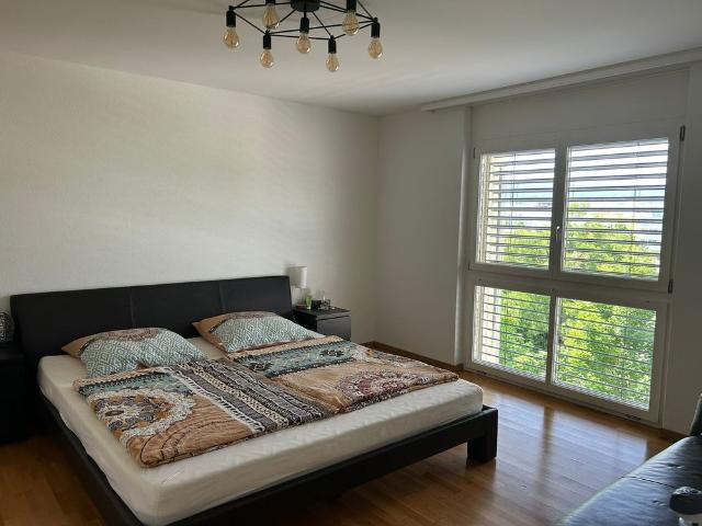 4.5 Zimmer, 132 m², 2. Stock