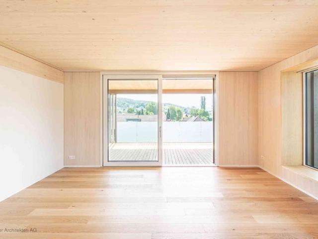 4.5 Zimmer, 137 m², 1. Stock