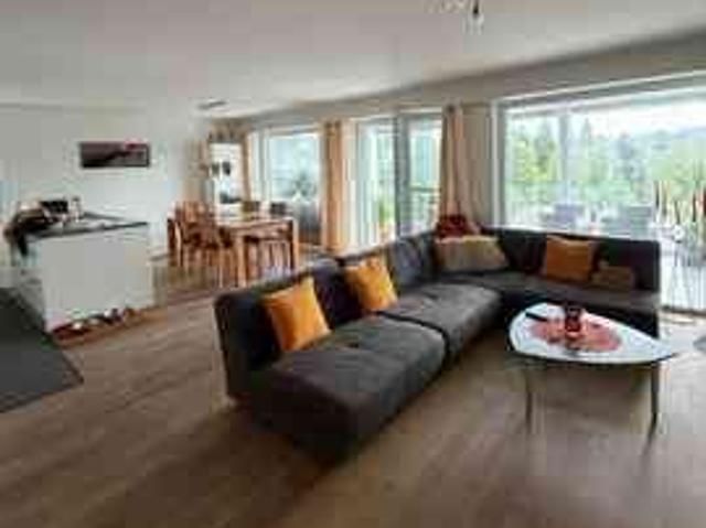 4.5 Zimmer, 134 m², 1. Stock