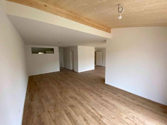 4.5 Zimmer, 135 m², 2. Stock
