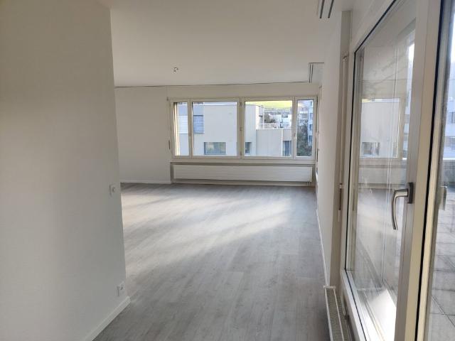 4.5 Zimmer, 135 m², 3. Stock