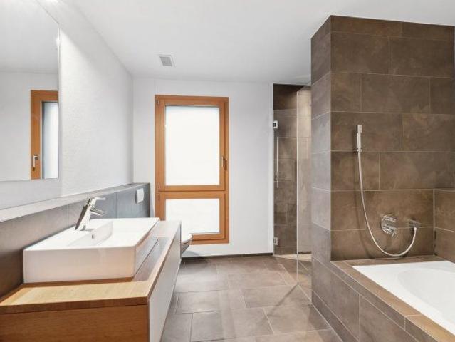 4.5 Zimmer, 136 m², 2. Stock