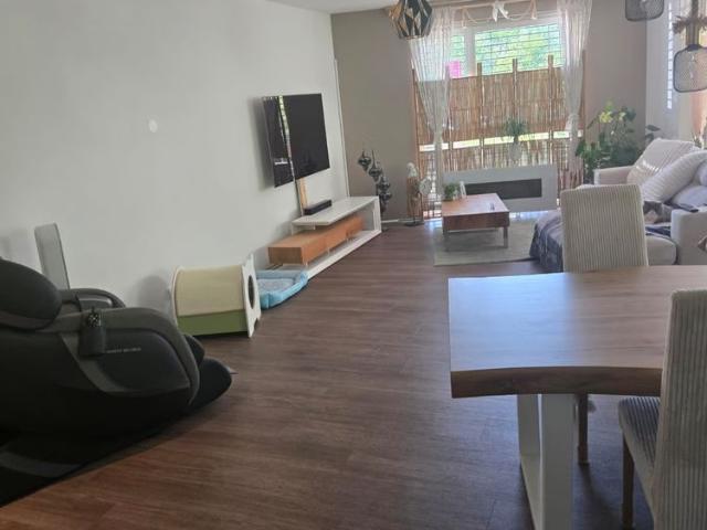 4.5 Zimmer, 1 m², EG