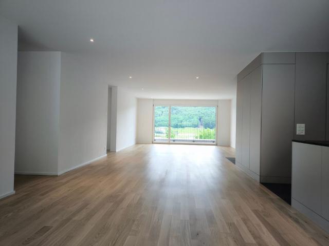 4.5 Zimmer, 211 m², 2. Stock