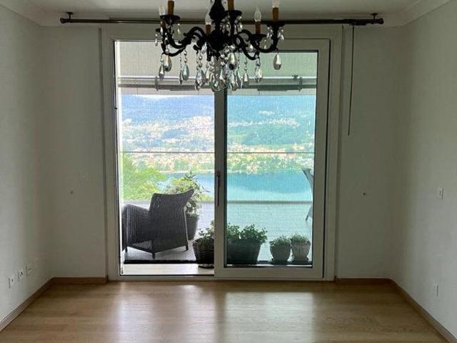 4.5 Zimmer, 215 m², EG