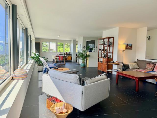 4.5 Zimmer, 220 m²