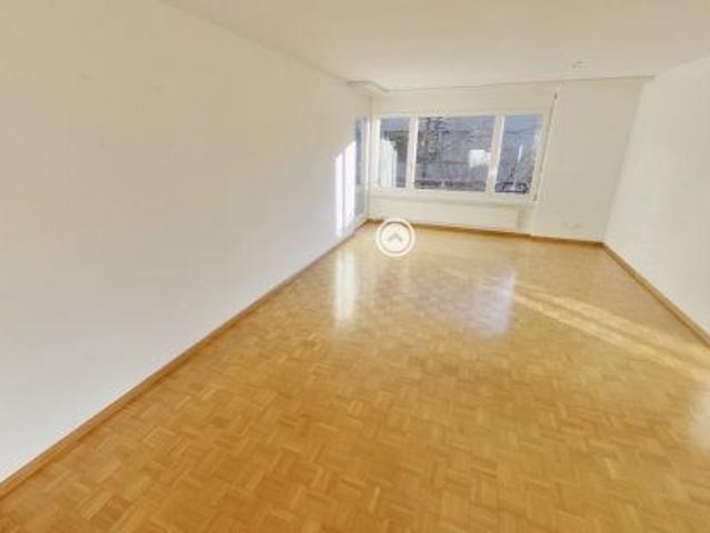 4.5 Zimmer, 74 m², EG
