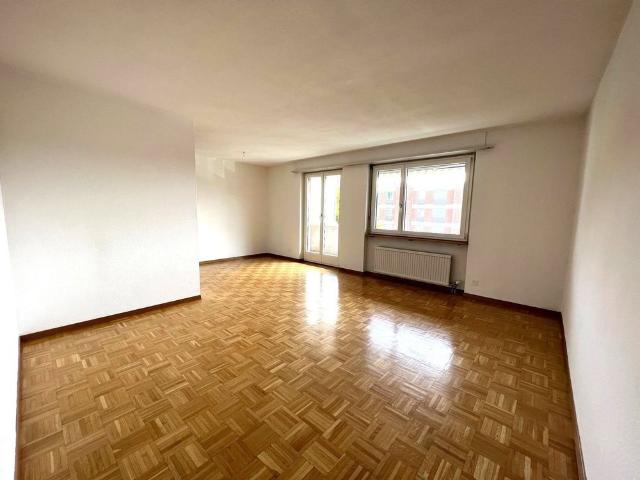 4.5 Zimmer, 75 m², 2. Stock