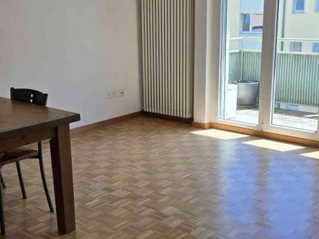 4.5 Zimmer, 75 m², 2. Stock