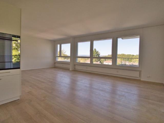 4.5 Zimmer, 77 m², 2. Stock