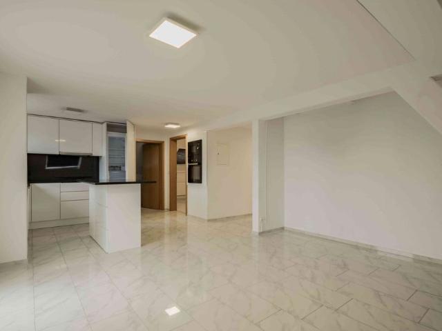 4.5 Zimmer, 77 m², 2. Stock