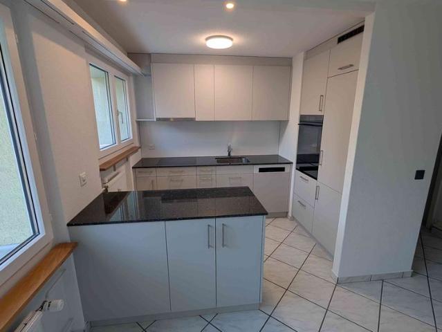 4.5 Zimmer, 77 m², 2. Stock