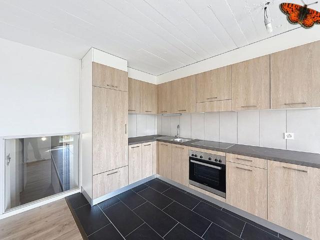 4.5 Zimmer, 85 m², 2. Stock