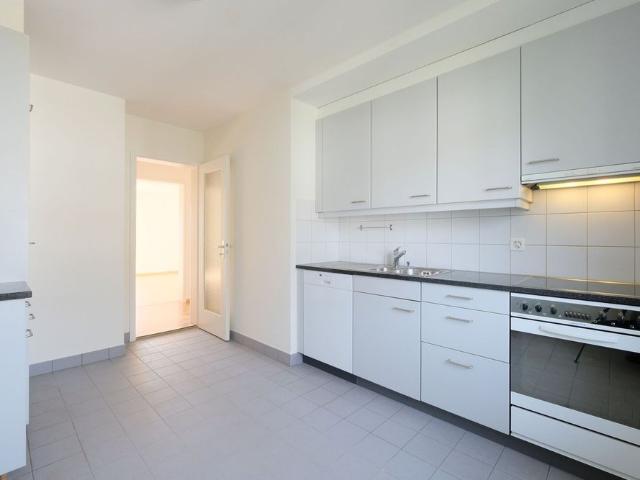 4.5 Zimmer, 85 m², 2. Stock
