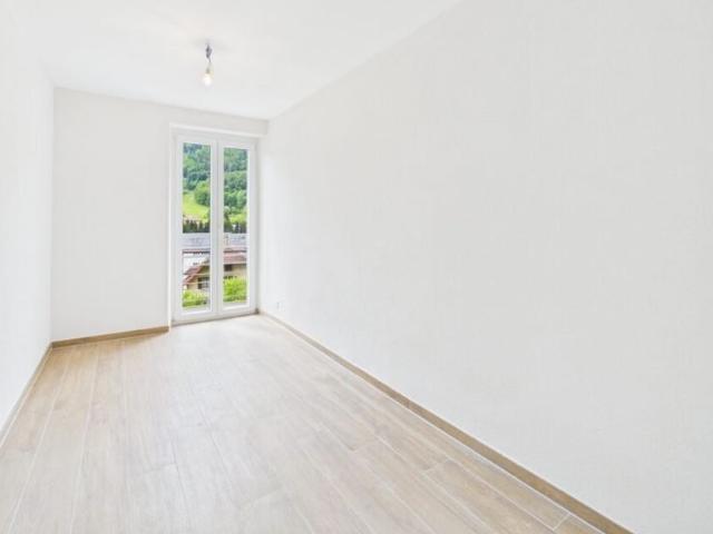 4.5 Zimmer, 80 m², 1. Stock