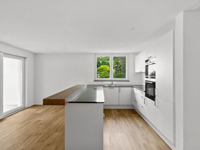 4.5 Zimmer, 80 m², 2. Stock