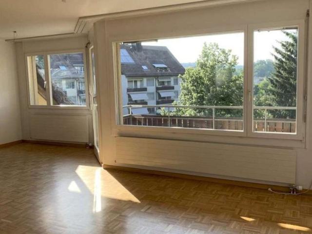 4.5 Zimmer, 80 m², 2. Stock