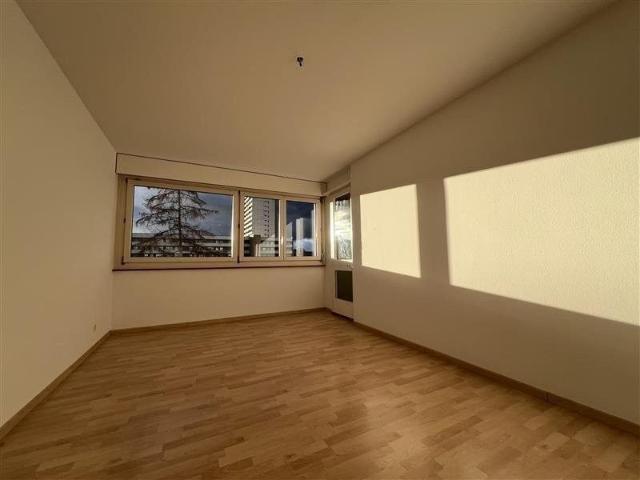 4.5 Zimmer, 82 m², 2. Stock