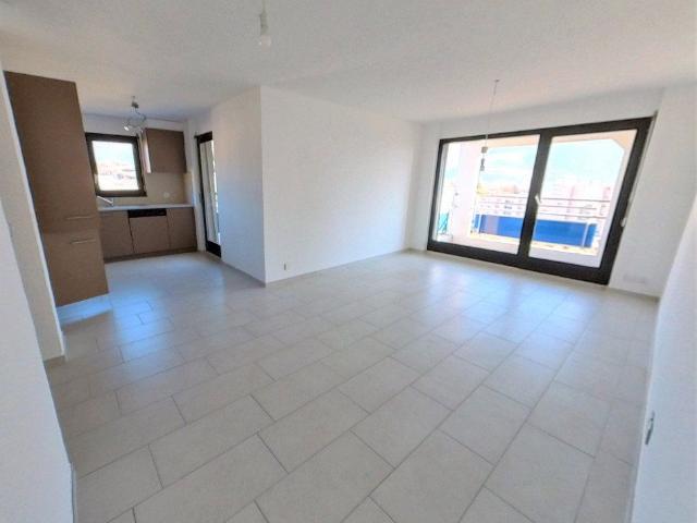 4.5 Zimmer, 82 m², 6. Stock