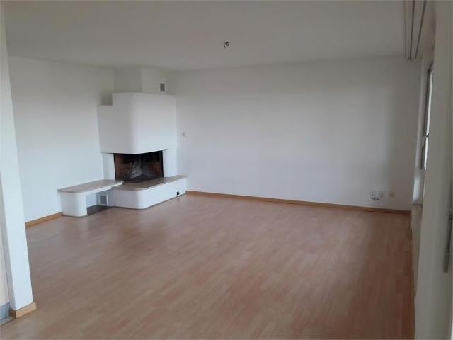 4.5 Zimmer, 82 m², EG