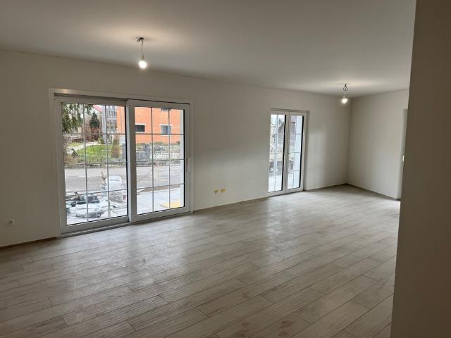 4.5 Zimmer, 94 m², EG