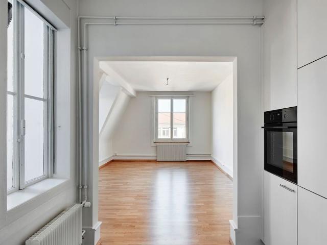4.5 Zimmer, 95 m², 2. Stock