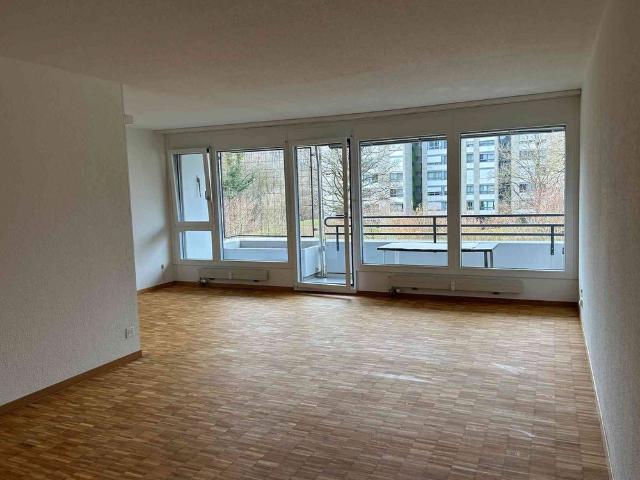 4.5 Zimmer, 95 m², 2. Stock