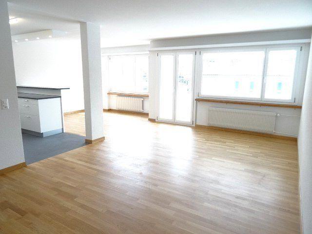 4.5 Zimmer, 95 m², 2. Stock
