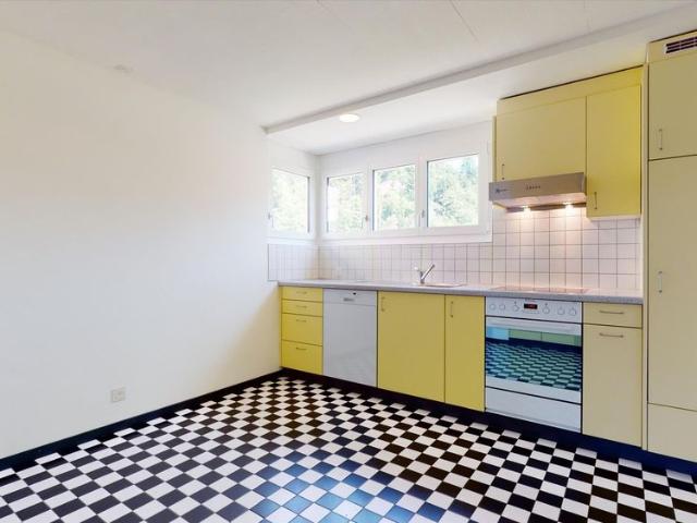 4.5 Zimmer, 95 m², 2. Stock