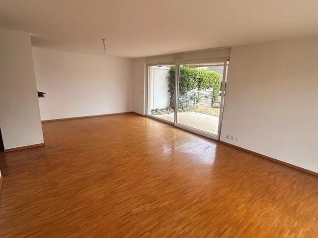 4.5 Zimmer, 95 m², EG