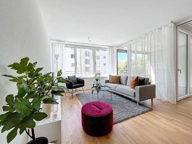 4.5 Zimmer, 96 m², 1. Stock