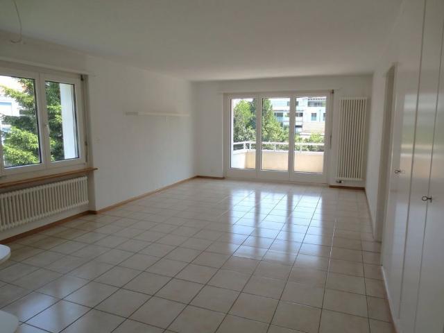 4.5 Zimmer, 96 m², 1. Stock