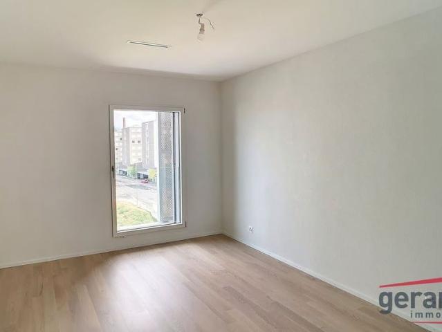 4.5 Zimmer, 96 m², 5. Stock