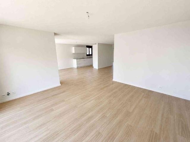 4.5 Zimmer, 97 m², 2. Stock