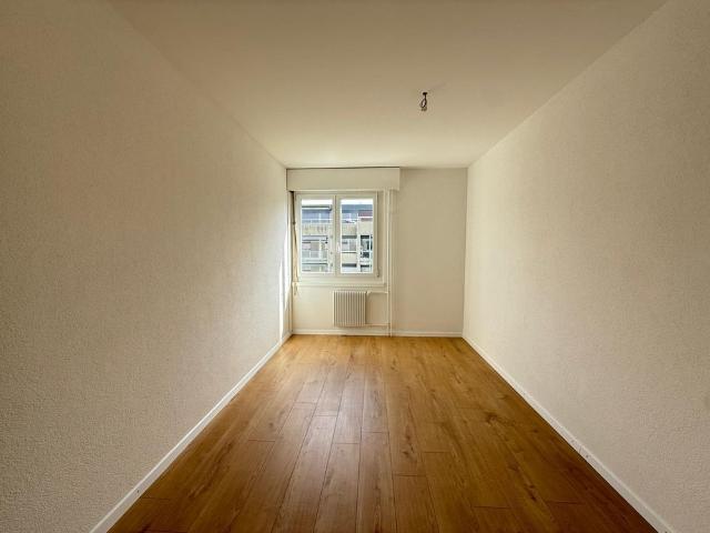 4.5 Zimmer, 98 m², 2. Stock