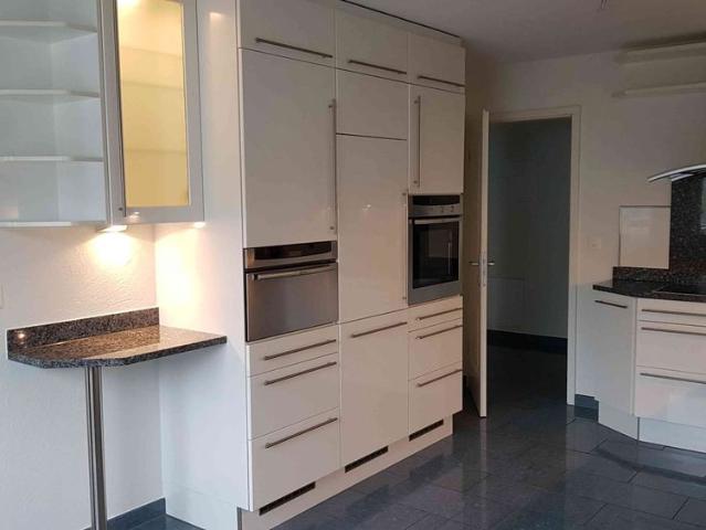 4.5 Zimmer, 98 m², 2. Stock