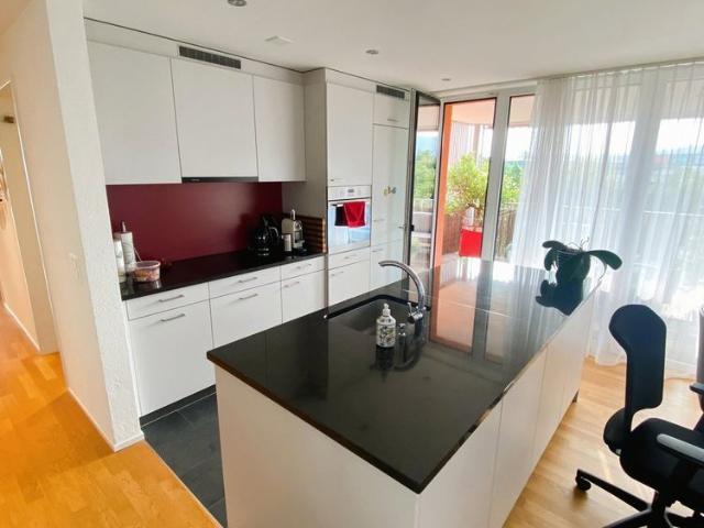 4.5 Zimmer, 99 m², 1. Stock