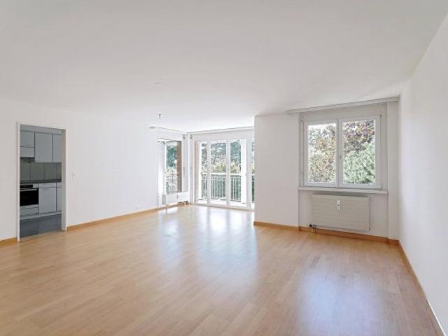 4.5 Zimmer, 99 m², 1. Stock