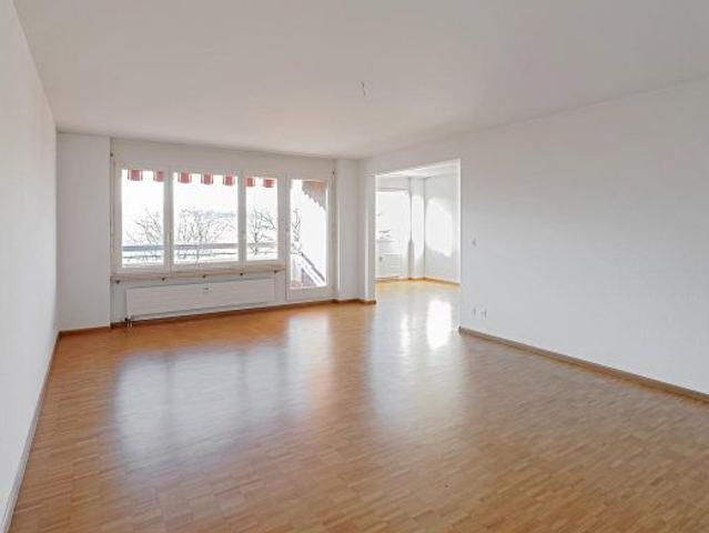 4.5 Zimmer, 99 m², 2. Stock