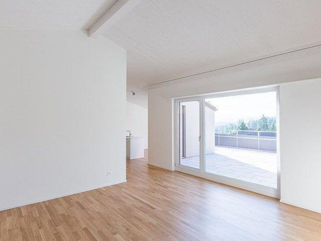 4.5 Zimmer, 99 m², 2. Stock