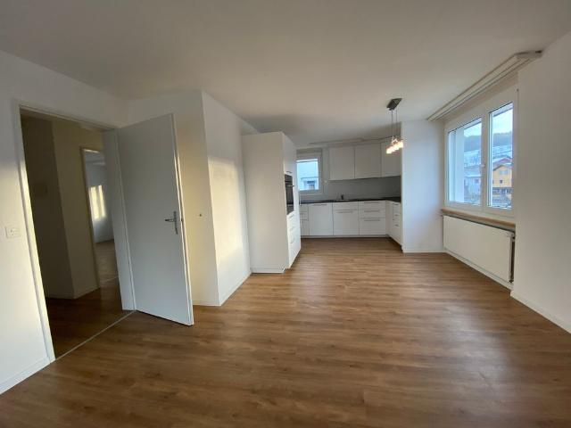 4.5 Zimmer, 90 m², 3. Stock