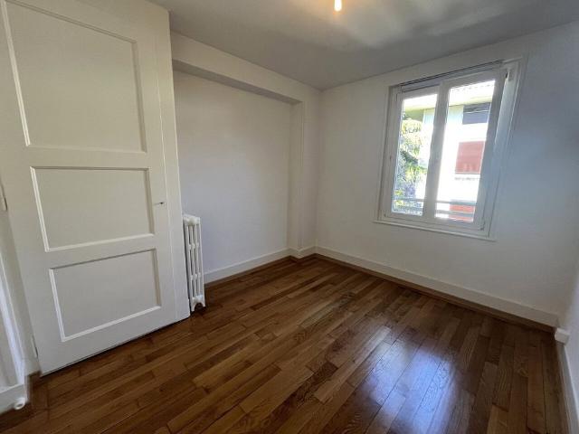 4.5 Zimmer, 90 m², 1. Stock