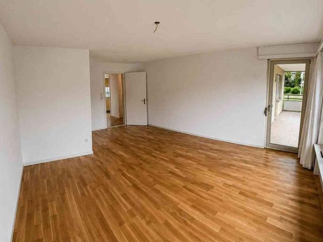 4.5 Zimmer, 90 m², 1. Stock