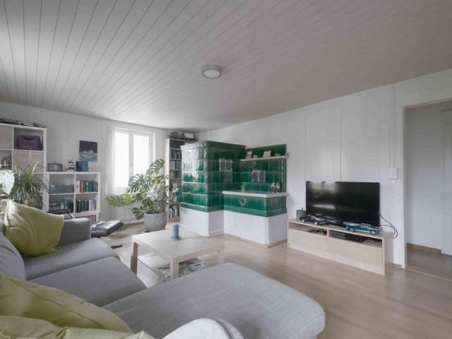 4.5 Zimmer, 90 m², 1. Stock