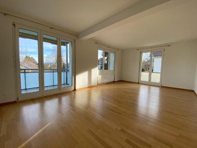 4.5 Zimmer, 90 m², 1. Stock