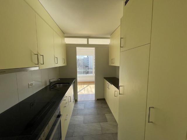 4.5 Zimmer, 90 m², 1. Stock