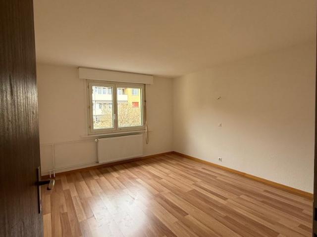 4.5 Zimmer, 90 m², 2. Stock