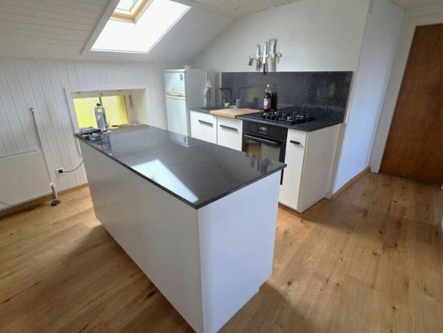 4.5 Zimmer, 90 m², 2. Stock
