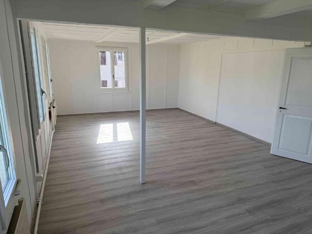 4.5 Zimmer, 90 m², 2. Stock